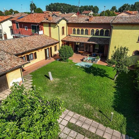 Villa Ambra B&B Siviglia Vermezzo ภายนอก รูปภาพ